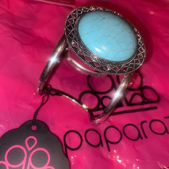 Paparazzi Bracelet - Picture 2 of 3